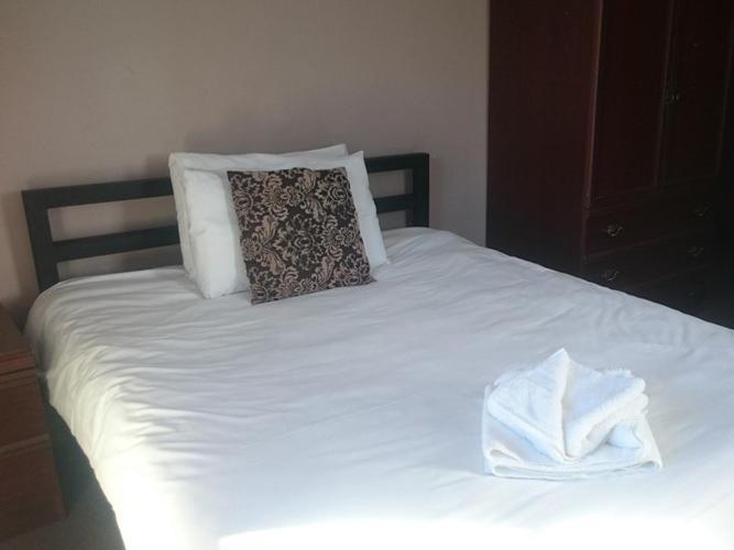 Hotel Shoulder Of Mutton Milton Keynes Exterior foto